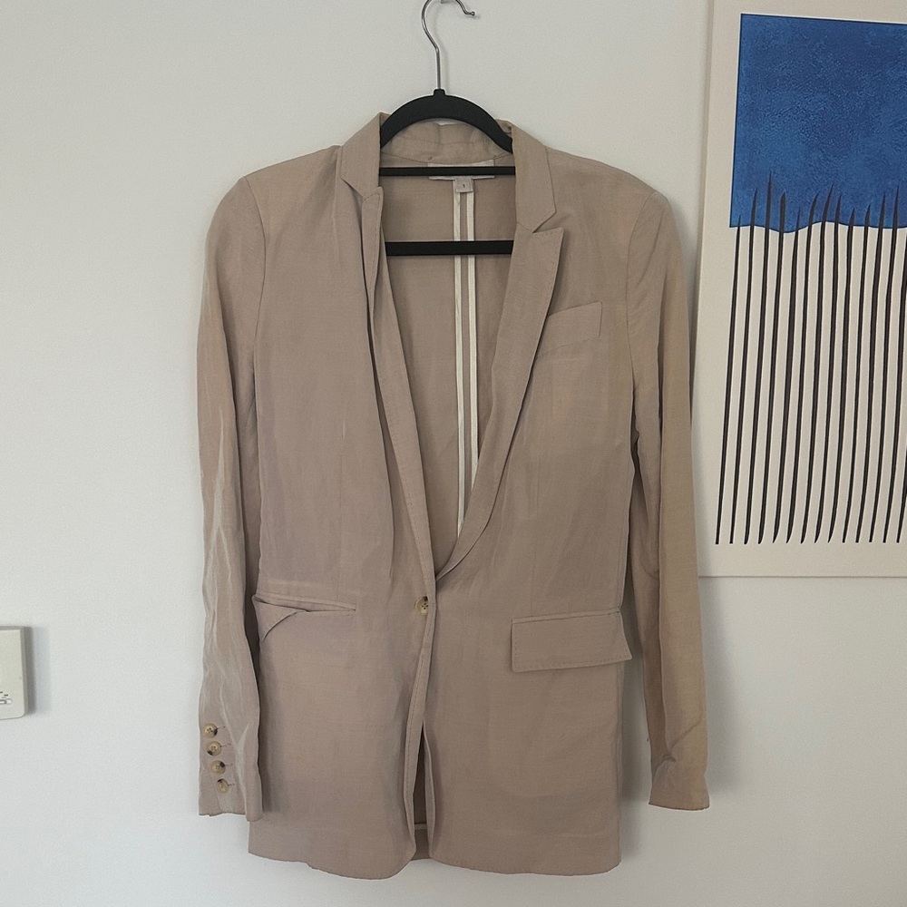 Stylish Beige Blazer with Gold Buttons
